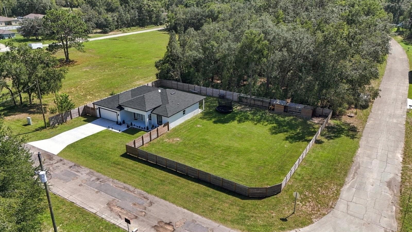 2522 W CASTLE RD