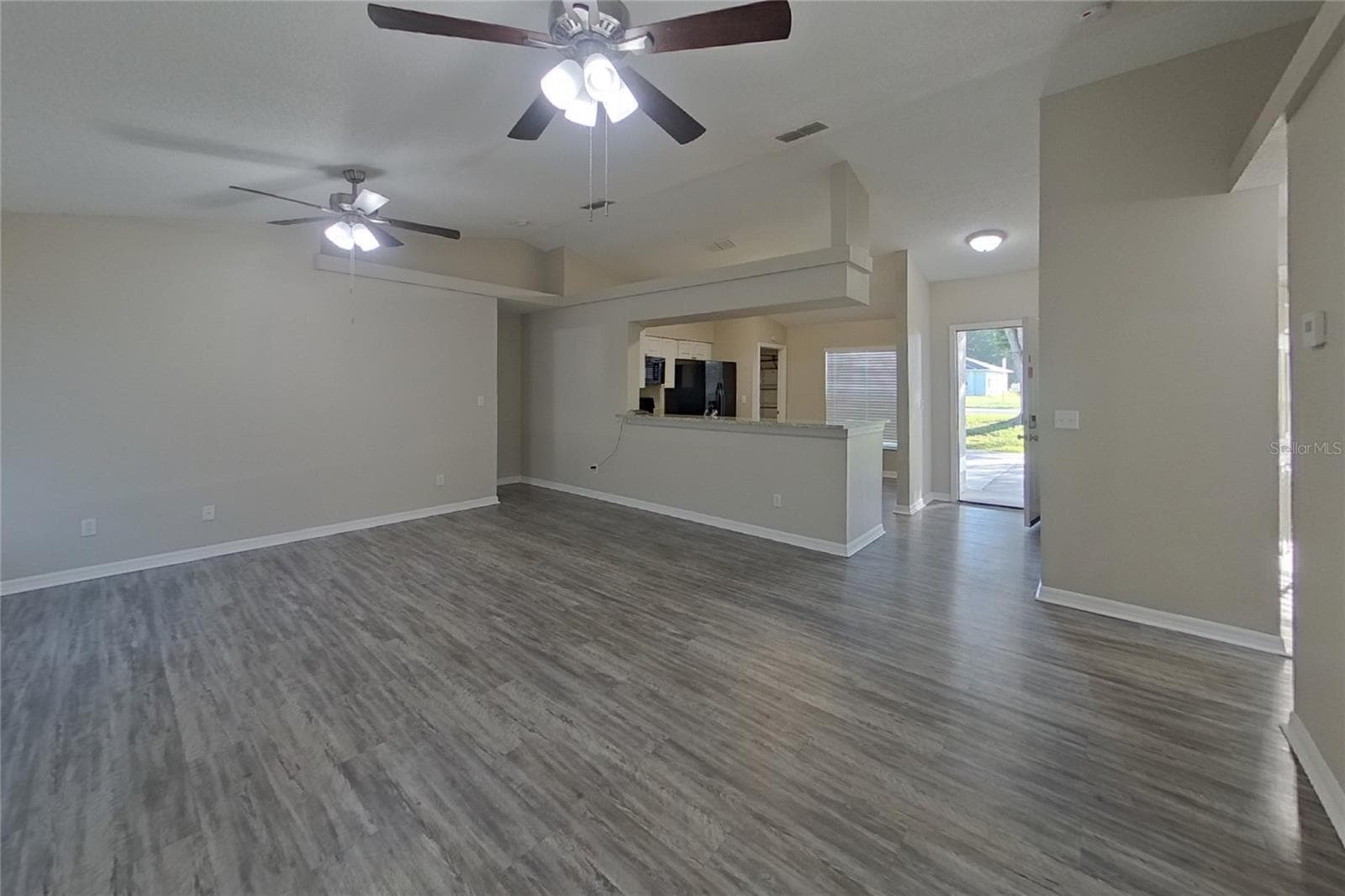 Single Family Residence at CLERMONT, photo 3 of 16