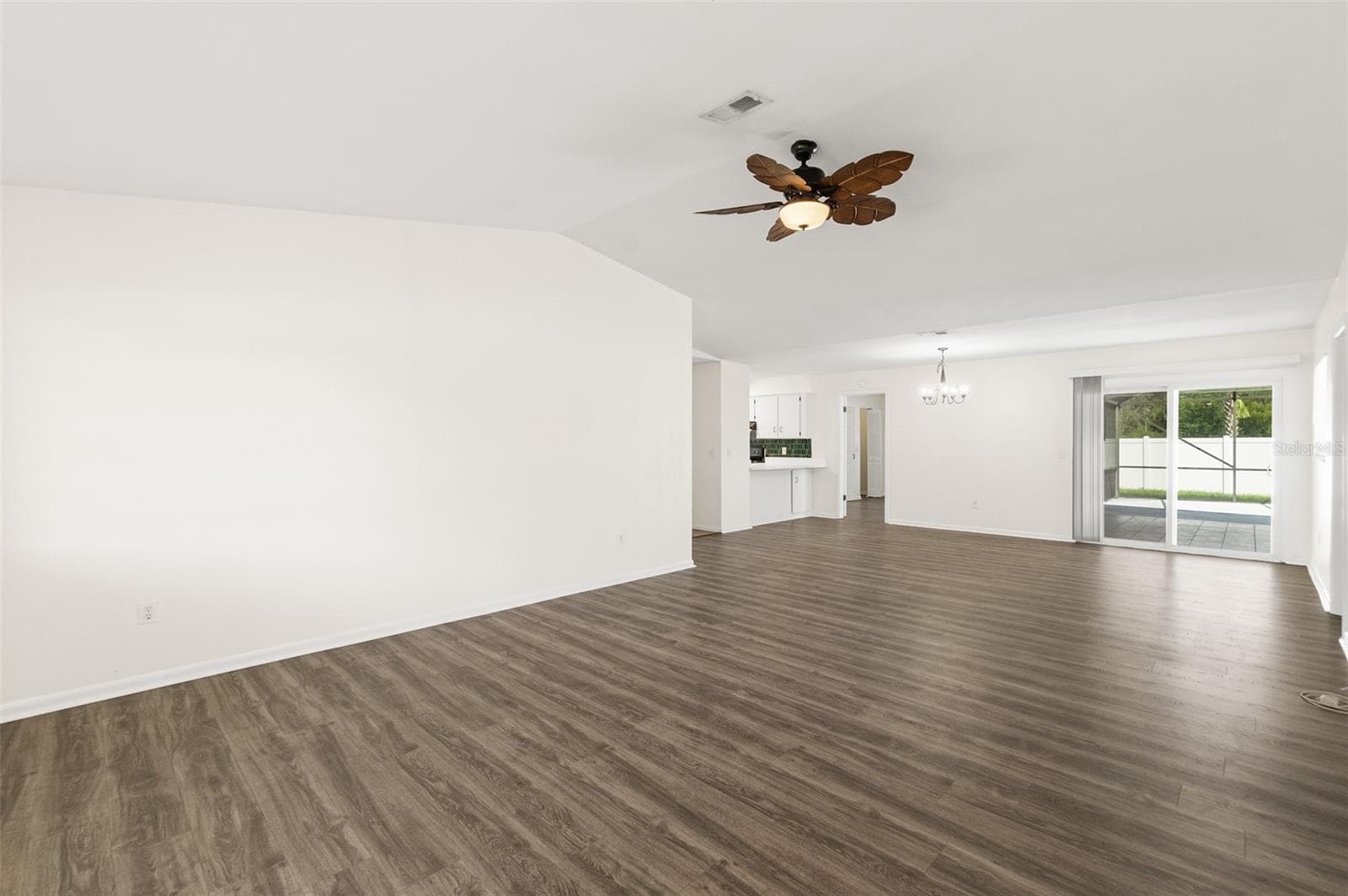 Single Family Residence at 38 E DIAMOND DR, PALM COAST, photo 9 of 53