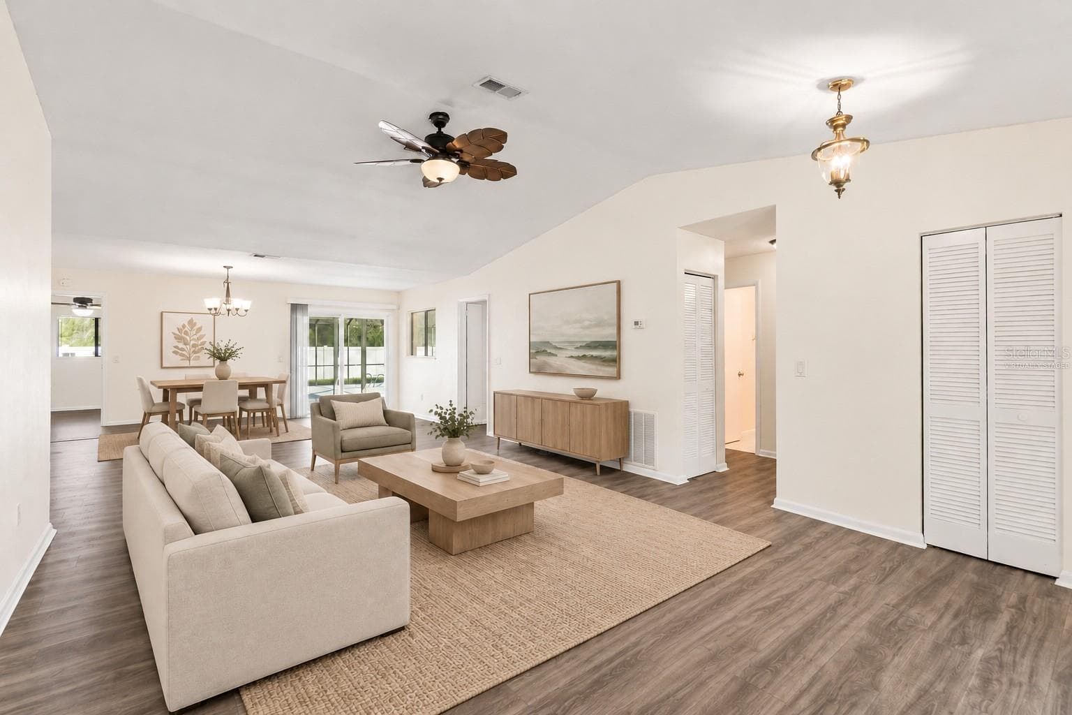 Virtually Staged - 38 E DIAMOND DR, PALM COAST