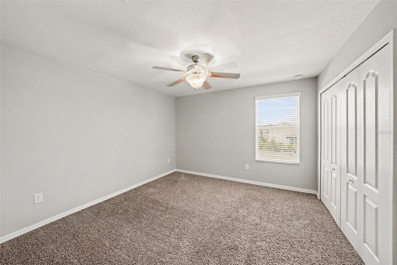 Single Family Residence at 1904 HAWKS VIEW DR, RUSKIN, photo 13 of 18