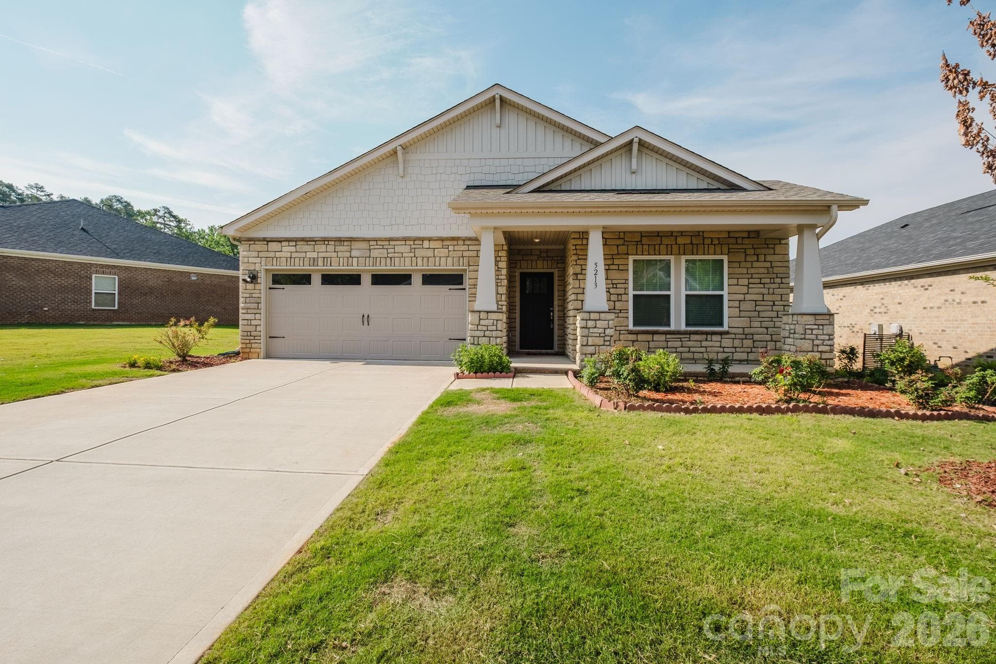 Single Family Residence at 5213 Birchhill Road, Mint Hill, photo 2 of 21