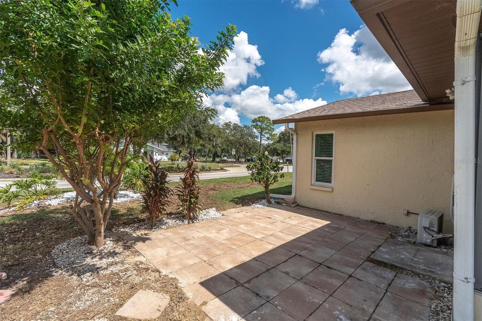 Single Family Residence at 10531 MEADOW HILL DR, PORT RICHEY, photo 37 of 50