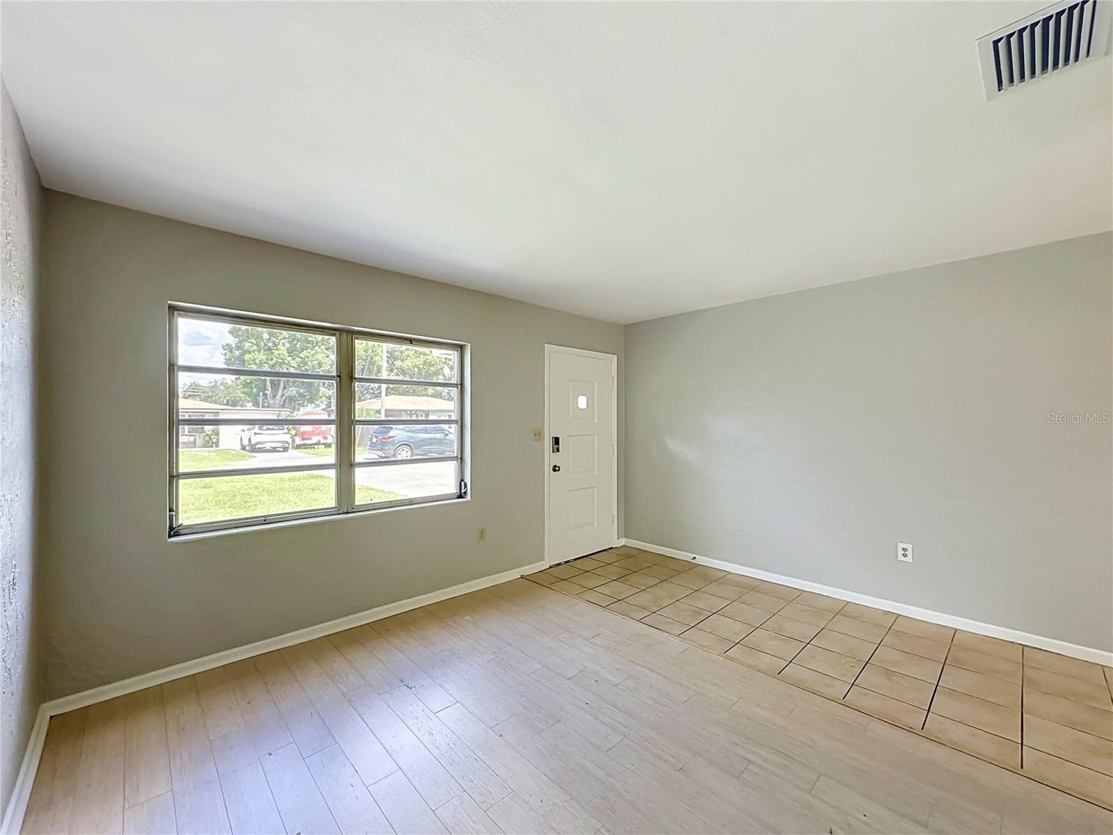 Single Family Residence at 2503 CETRA CT, LAKELAND, photo 12 of 46