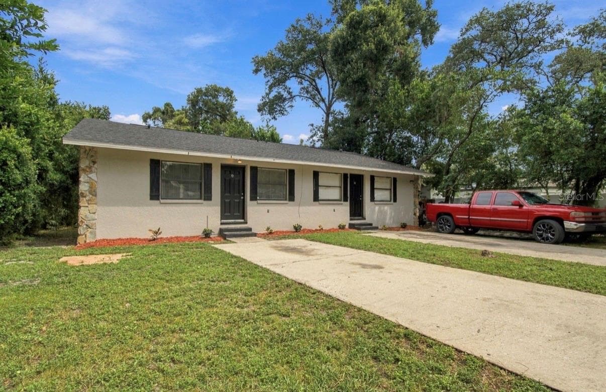Duplex at 1504 E POINSETTIA AVE, TAMPA, photo 2 of 37