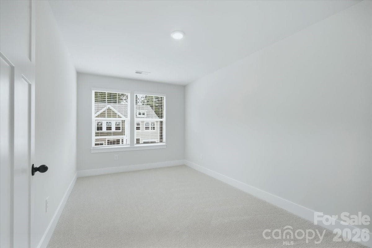 Townhouse at 31 Oleetah Falls Way, Hendersonville, photo 17 of 25