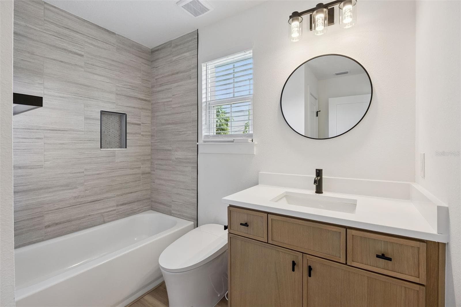 Bathroom - 2119 W LUCERNE TER, ORLANDO