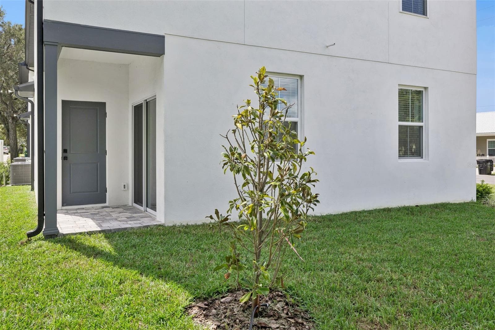Rear view of property - 2119 W LUCERNE TER, ORLANDO