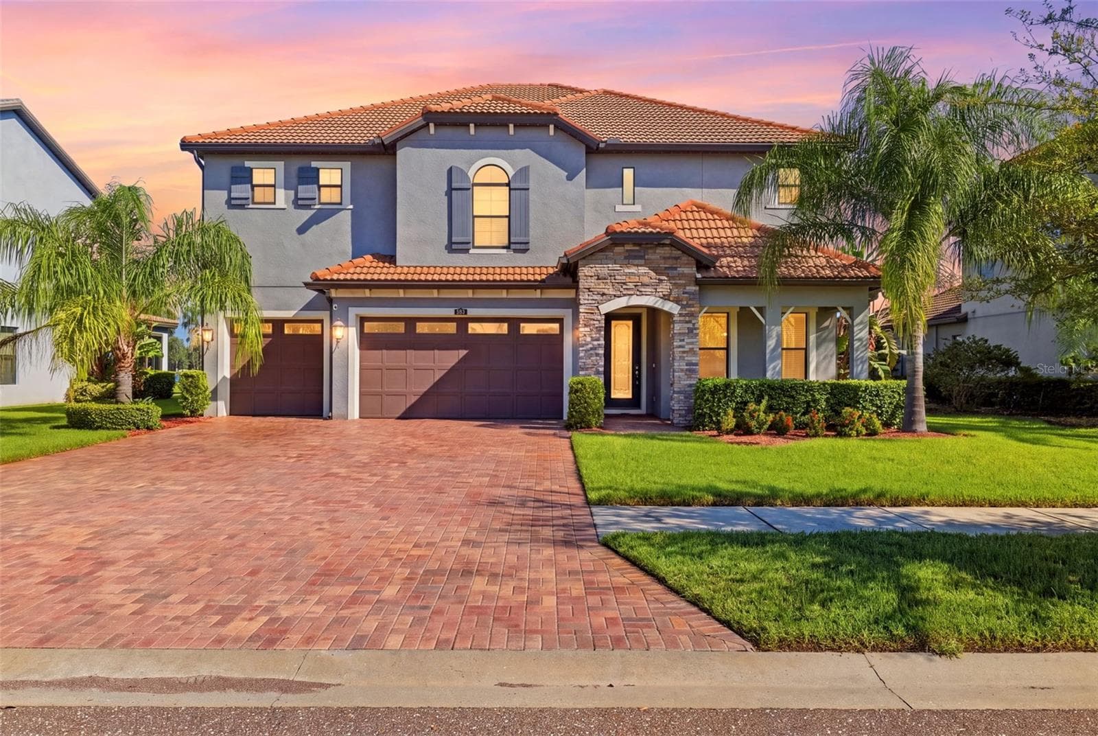 Single Family Residence at 5157 LAKECASTLE DR, TAMPA, photo 7 of 50