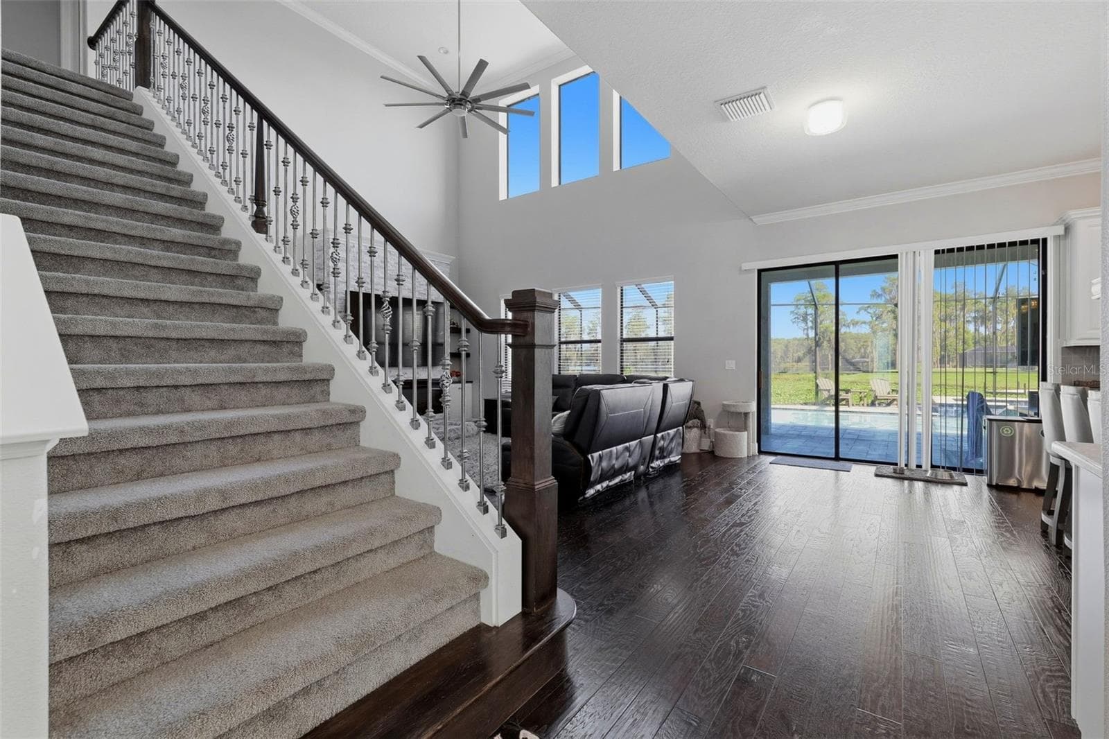 Single Family Residence at 5157 LAKECASTLE DR, TAMPA, photo 15 of 50