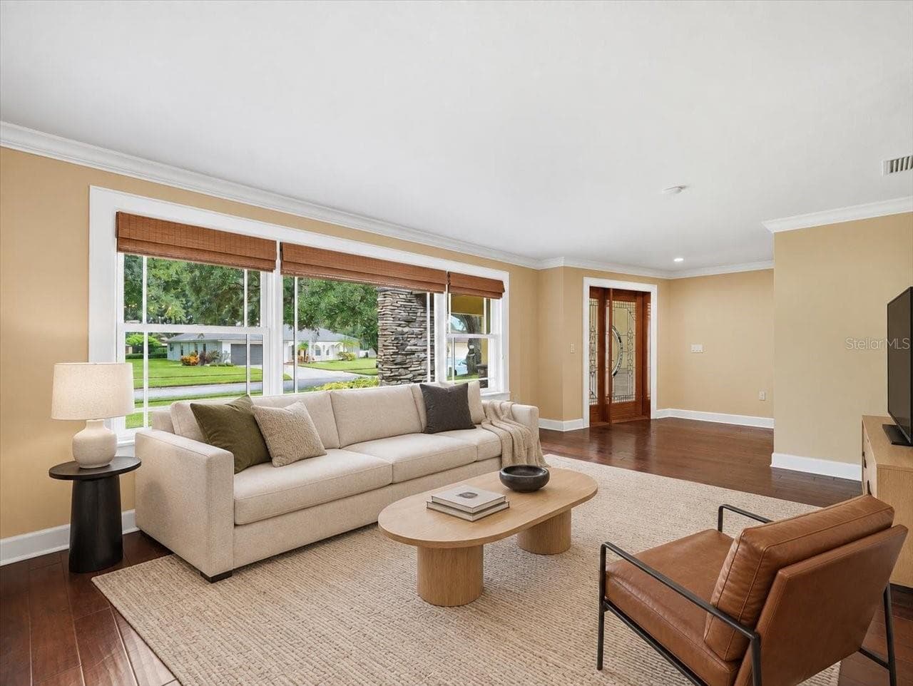virtual stging - 13903 MIDDLE PARK DR, TAMPA