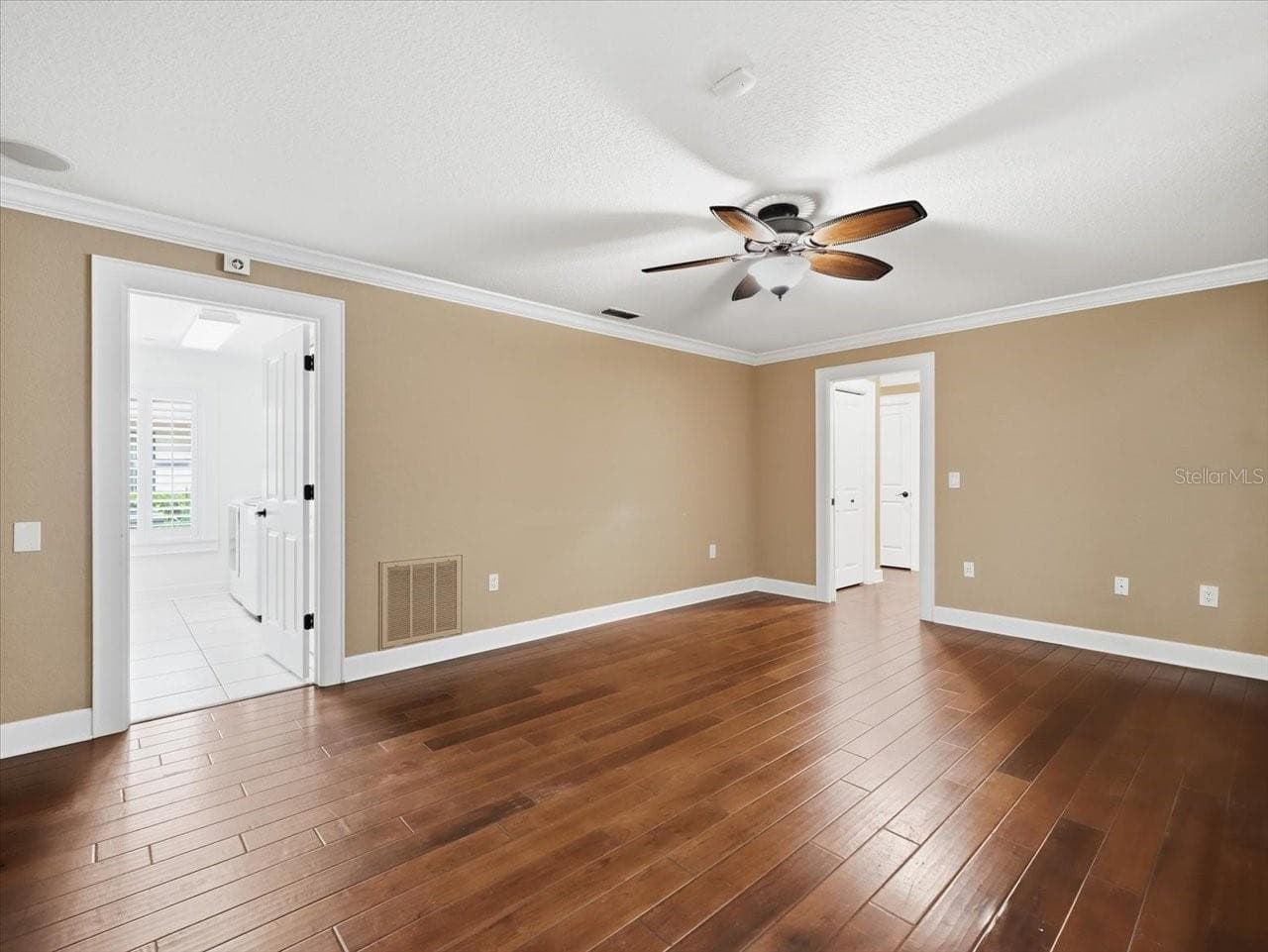 Single Family Residence at 13903 MIDDLE PARK DR, TAMPA, photo 29 of 52