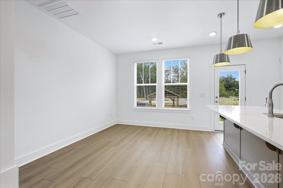 Townhouse at 27 Oleetah Falls Way, Hendersonville, photo 9 of 28
