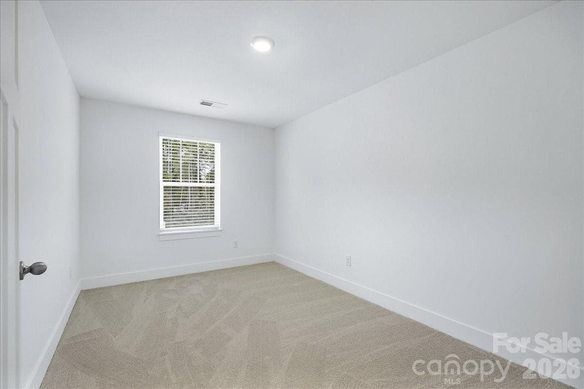 Townhouse at 27 Oleetah Falls Way, Hendersonville, photo 20 of 28