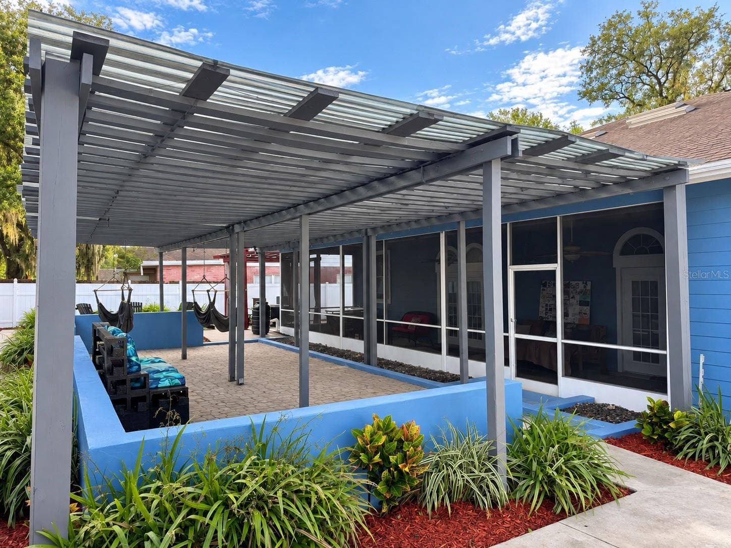 And this backyard! - 3009 W CLINTON ST, TAMPA