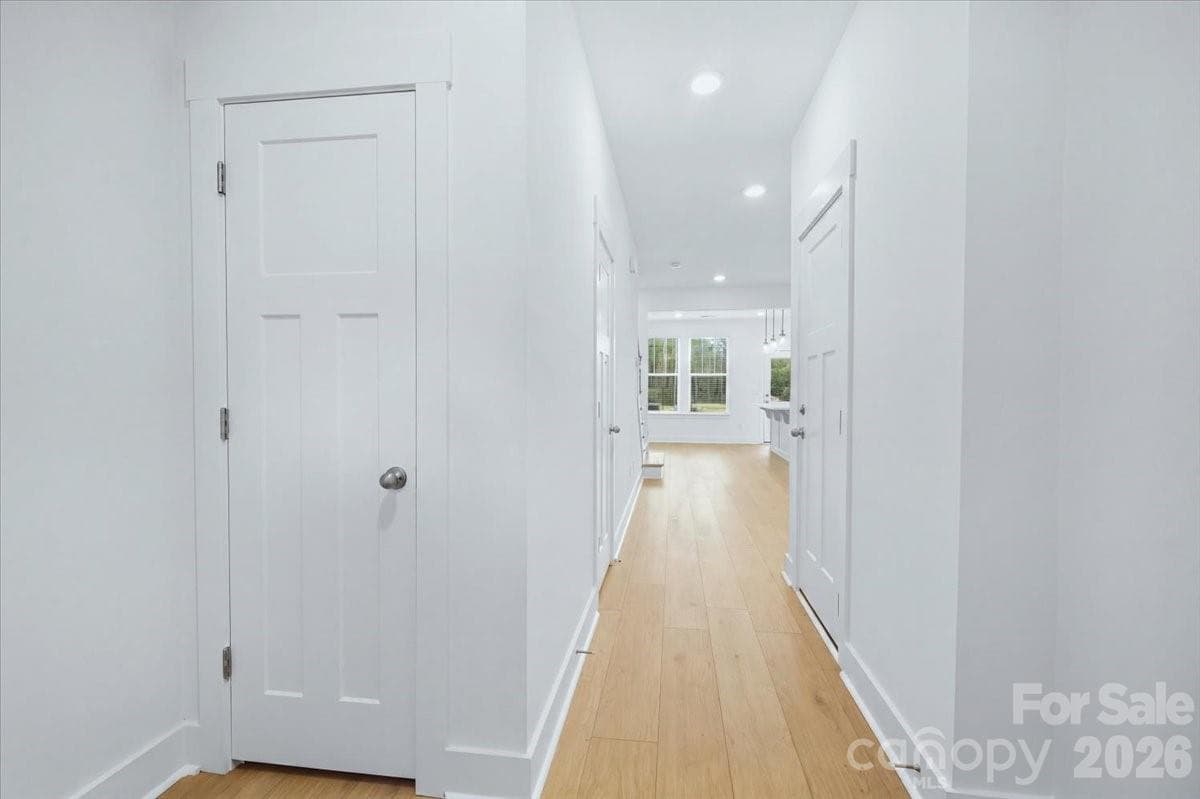 Townhouse at 29 Oleetah Falls Way, Hendersonville, photo 3 of 27