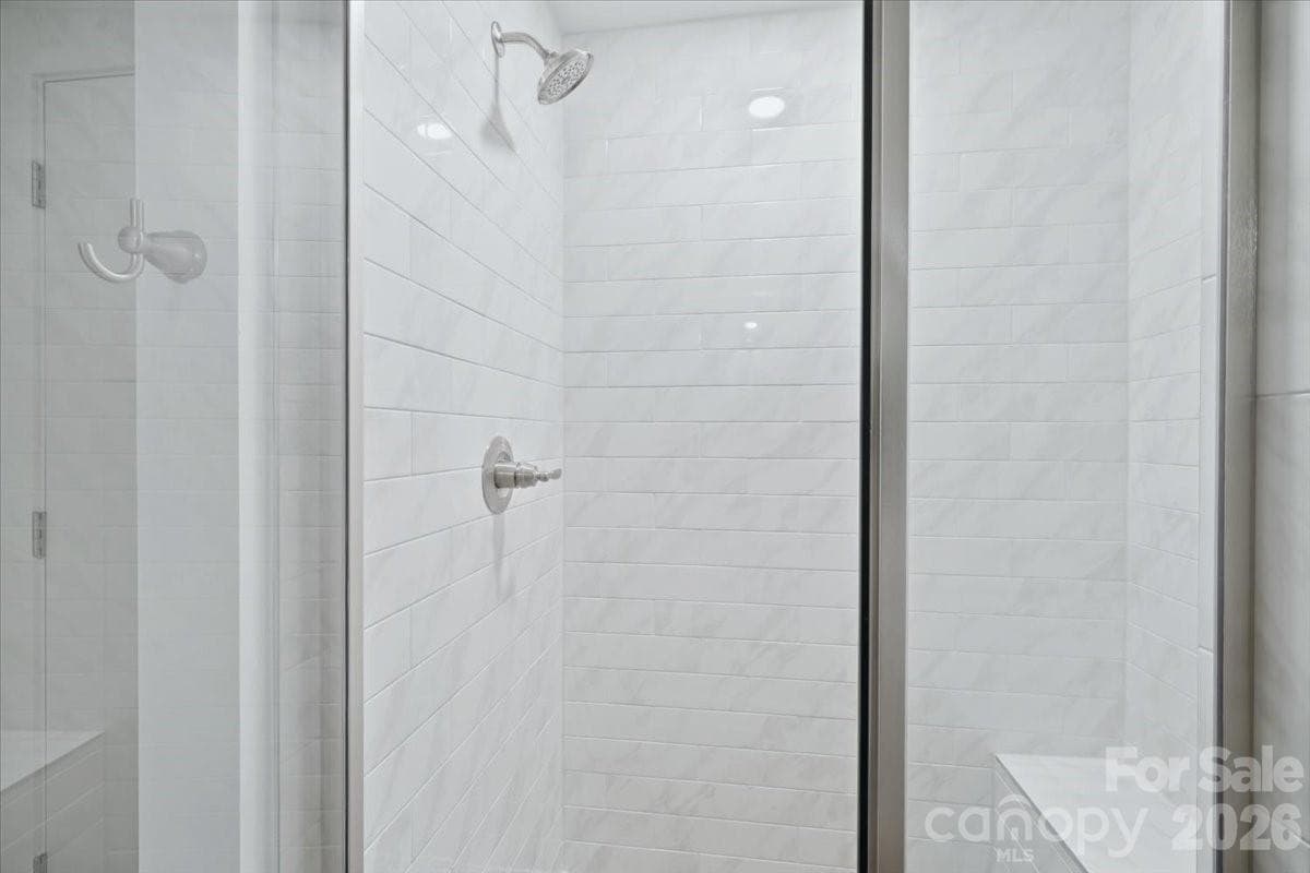 Townhouse at 29 Oleetah Falls Way, Hendersonville, photo 17 of 27