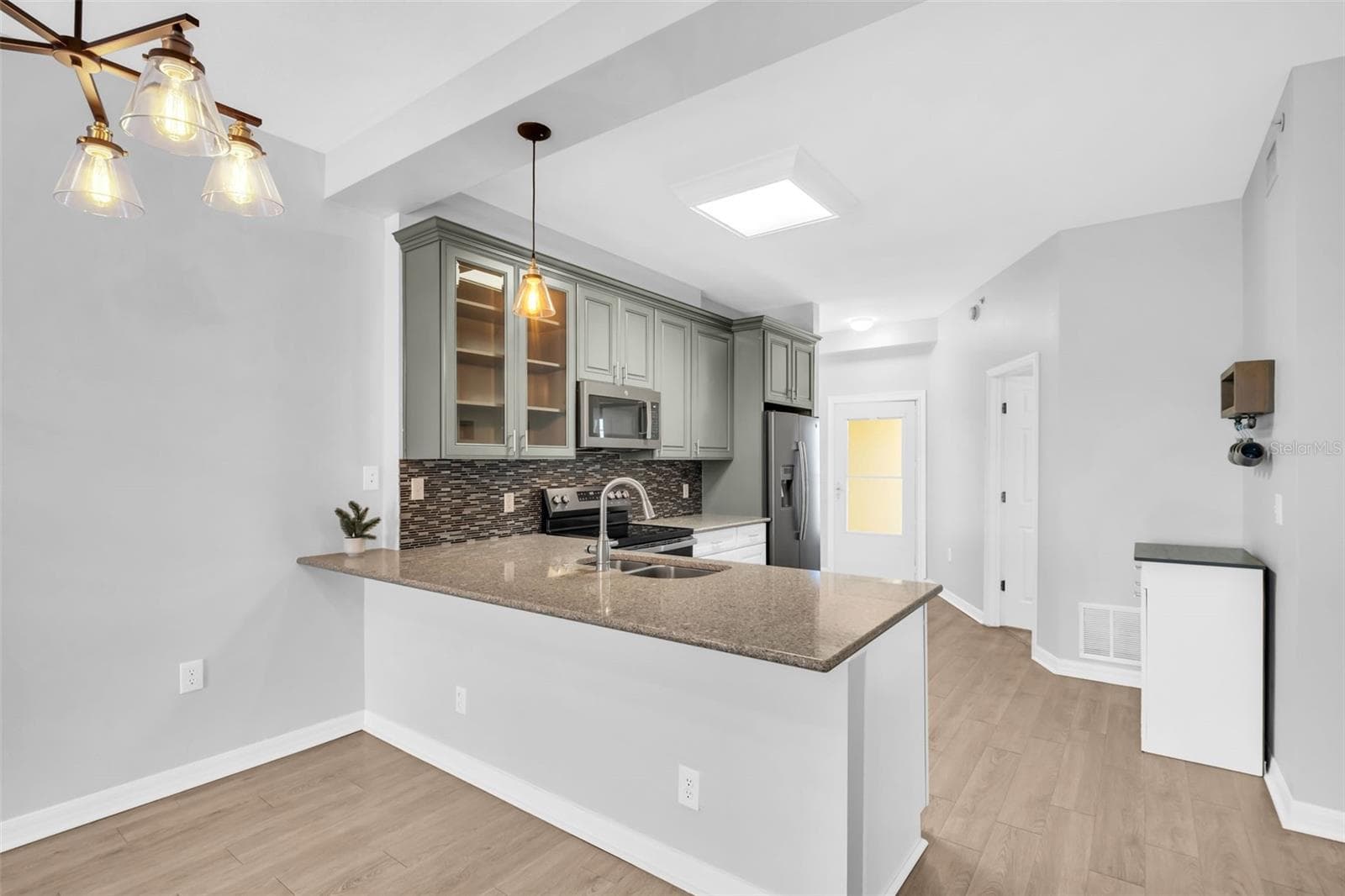 Condominium at 316 8TH ST S #703, ST PETERSBURG, photo 12 of 58