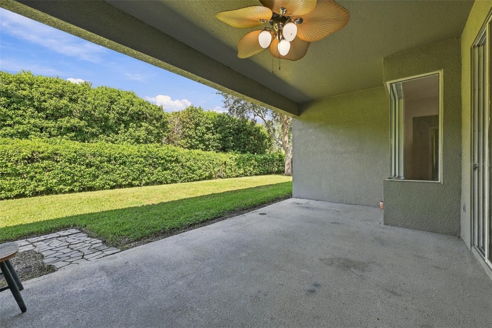 Single Family Residence at 3403 WALDEN RESERVE DR, PLANT CITY, photo 5 of 61