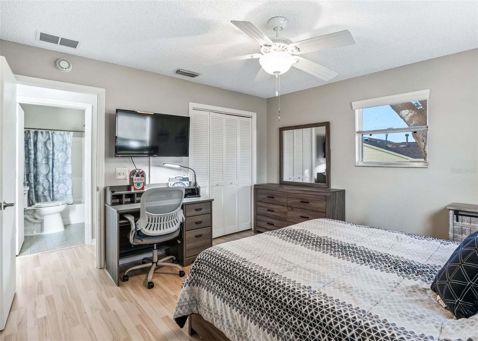 Single Family Residence at 17632 SE 92ND GRANTHAM TER, THE VILLAGES, photo 22 of 40