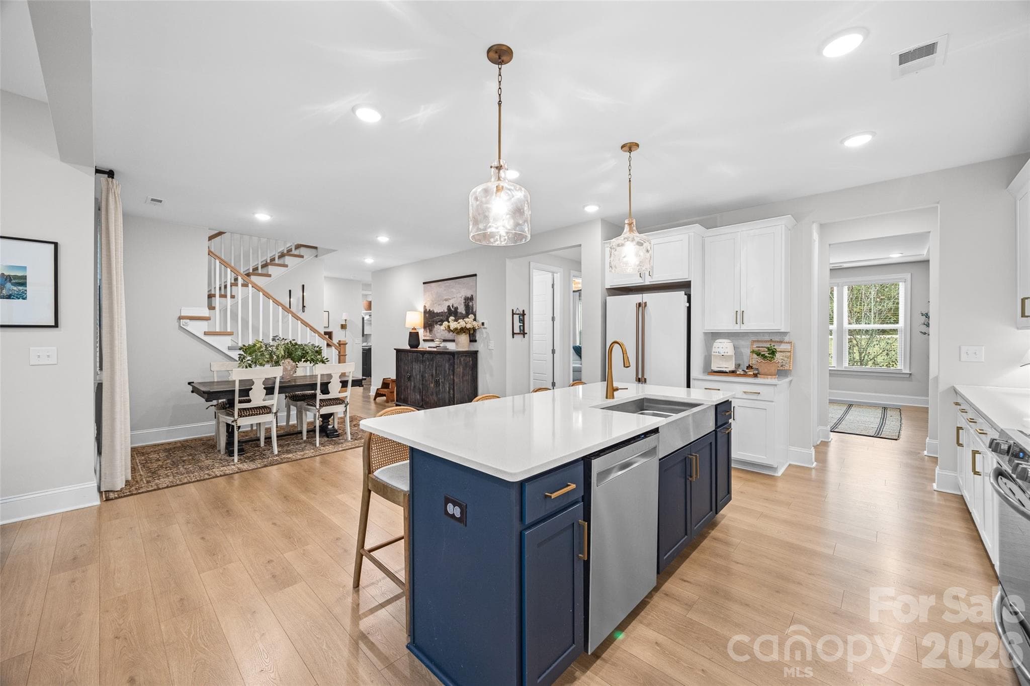 Single Family Residence at 1061 Kendrick Road, Clover, photo 9 of 33
