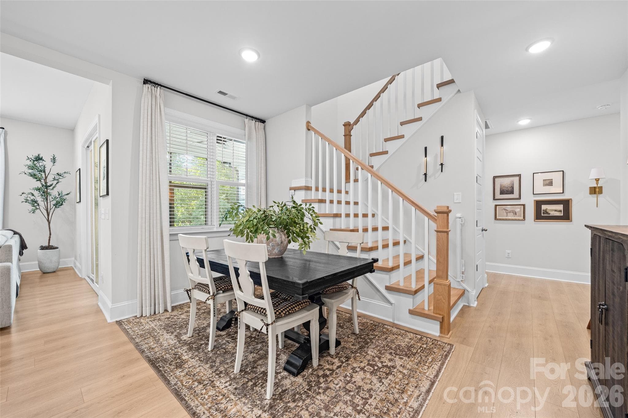 Single Family Residence at 1061 Kendrick Road, Clover, photo 15 of 33