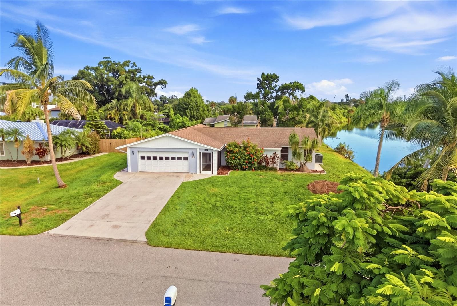 Front - 3667 CAROL LN, SARASOTA
