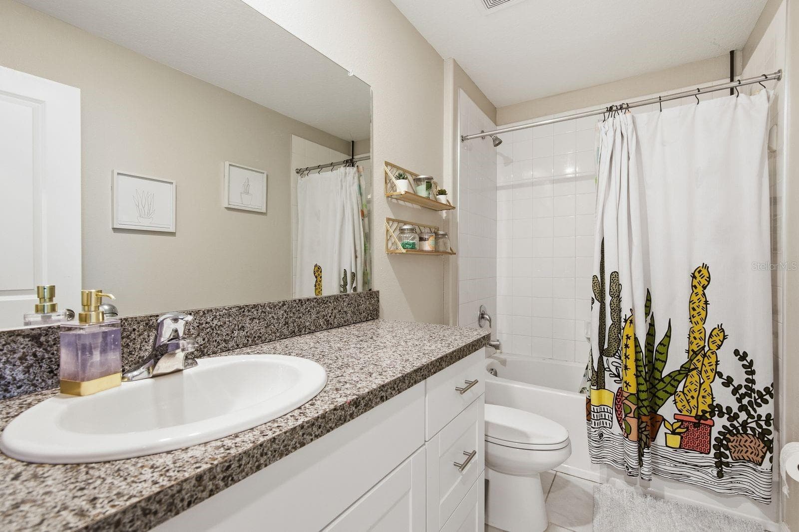 Single Family Residence at 6139 APPLE SNAIL AVE, NEW PORT RICHEY, photo 20 of 38