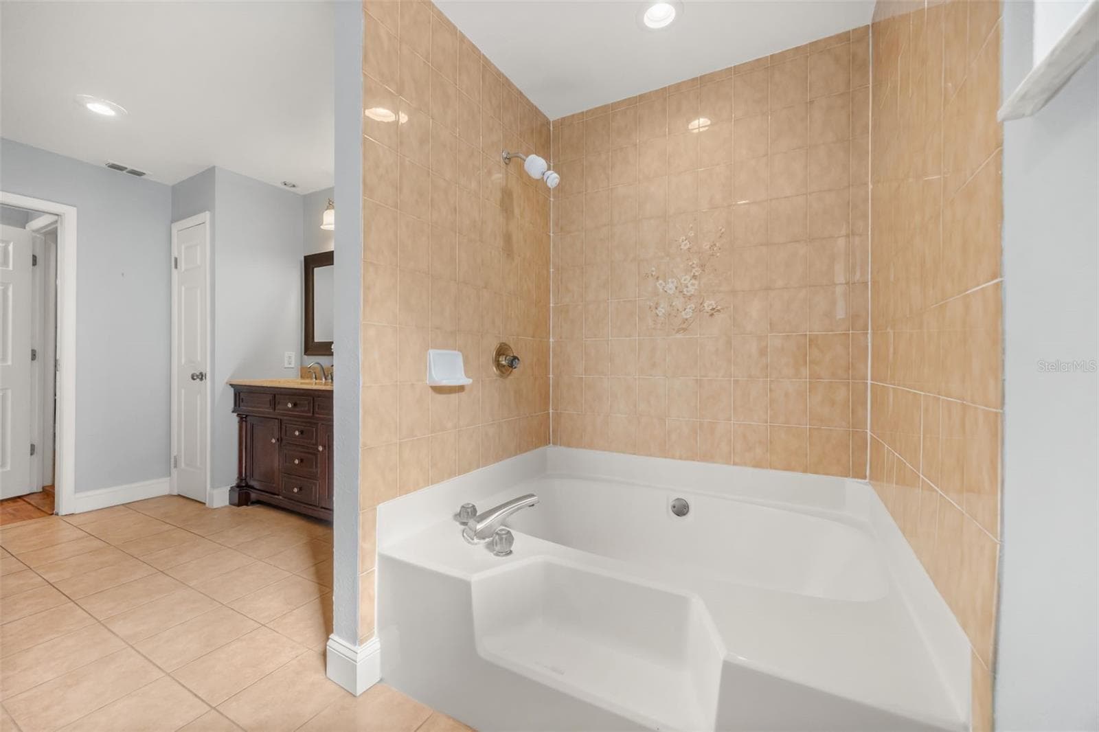 Single Family Residence at 920 BOARDMAN ST, ORLANDO, photo 27 of 31