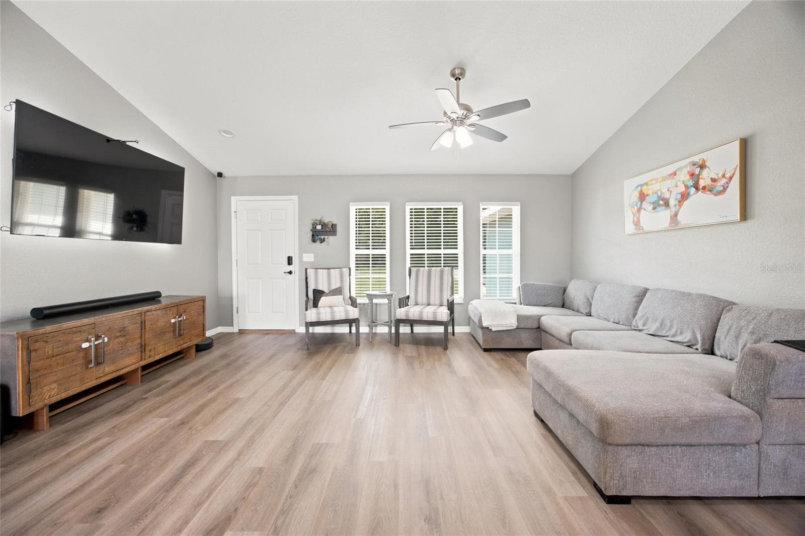 Single Family Residence at 15093 SE 93RD CT, SUMMERFIELD, photo 3 of 29