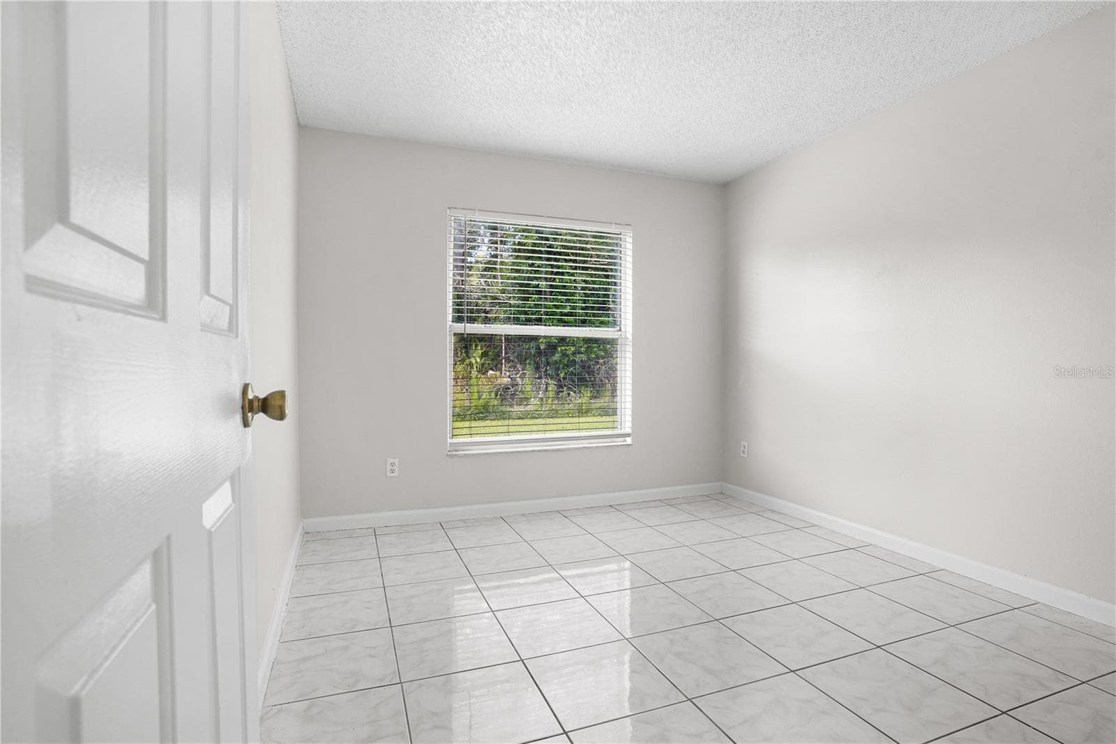 Single Family Residence at 636 REGENCY WAY, KISSIMMEE, photo 22 of 35