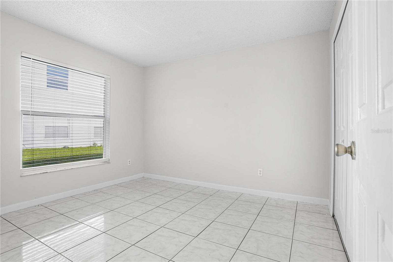 Single Family Residence at 636 REGENCY WAY, KISSIMMEE, photo 26 of 35