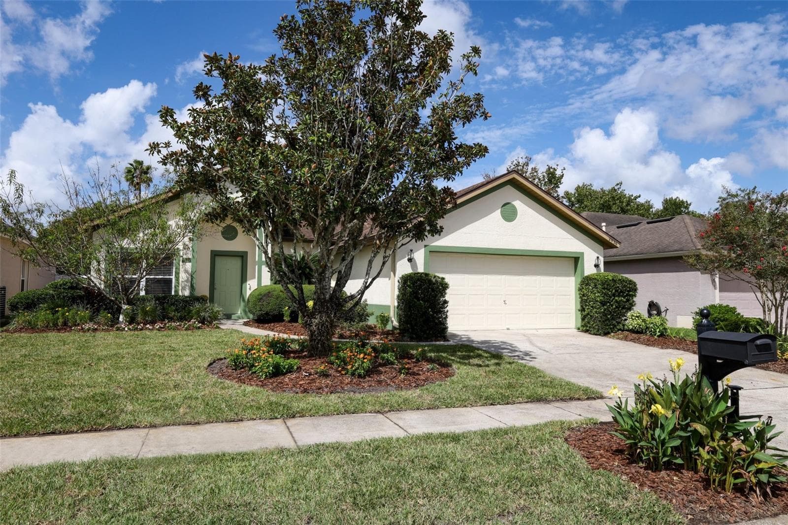Single Family Residence at 2936 CEDAR GLEN PL, OVIEDO, photo 2 of 60