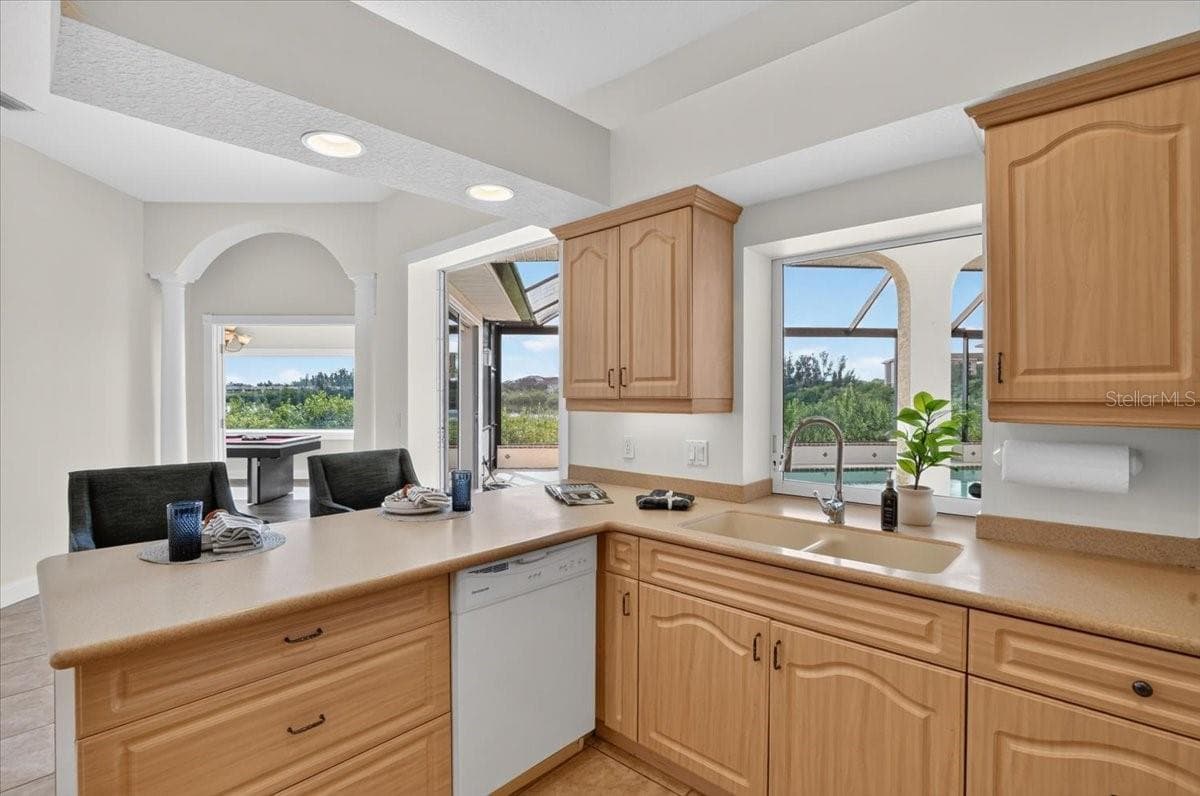 Single Family Residence at 102 BRENDA LN, NOKOMIS, photo 16 of 60
