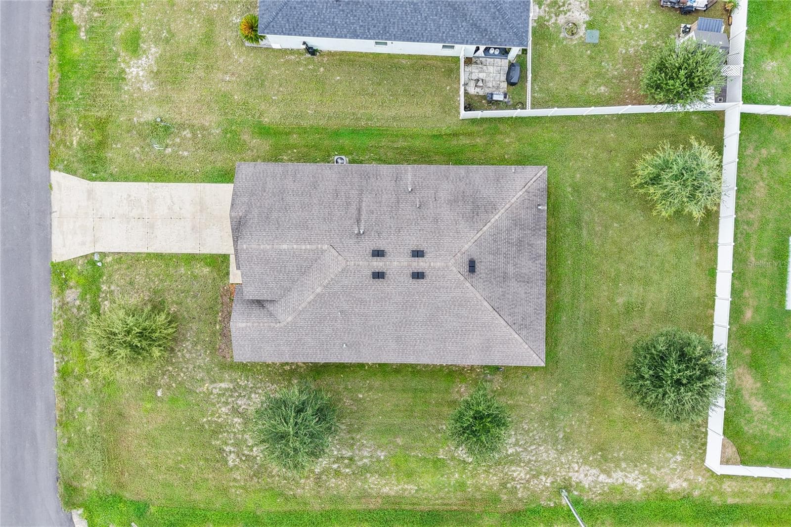 Single Family Residence at 398 W ASTER CT, POINCIANA, photo 33 of 39