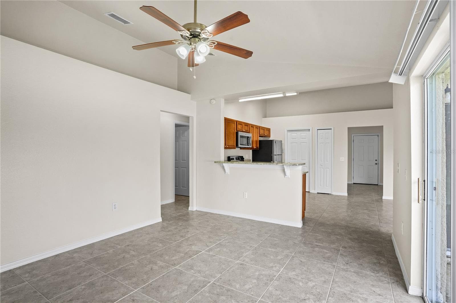 Single Family Residence at 525 KOALA DR, POINCIANA, photo 12 of 38