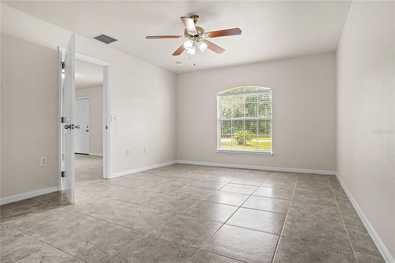 Single Family Residence at 525 KOALA DR, POINCIANA, photo 19 of 38