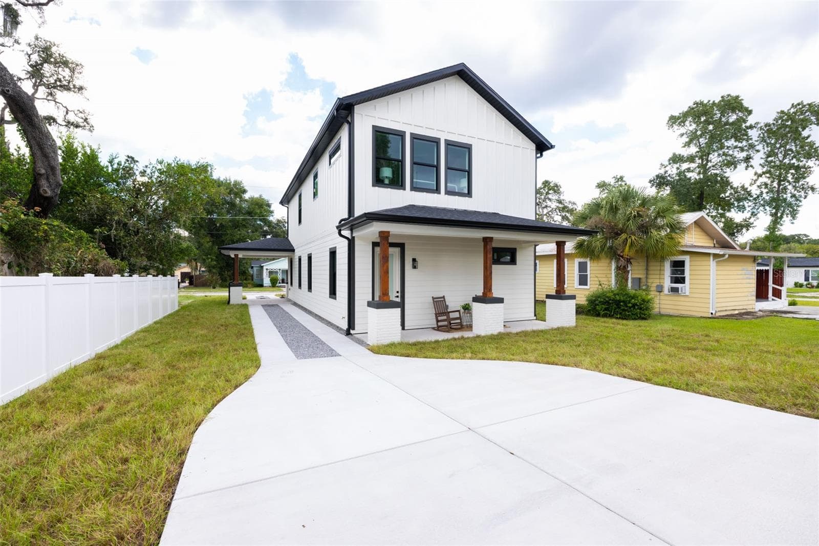 Single Family Residence at 1207 E ELLICOTT ST, TAMPA, photo 48 of 76