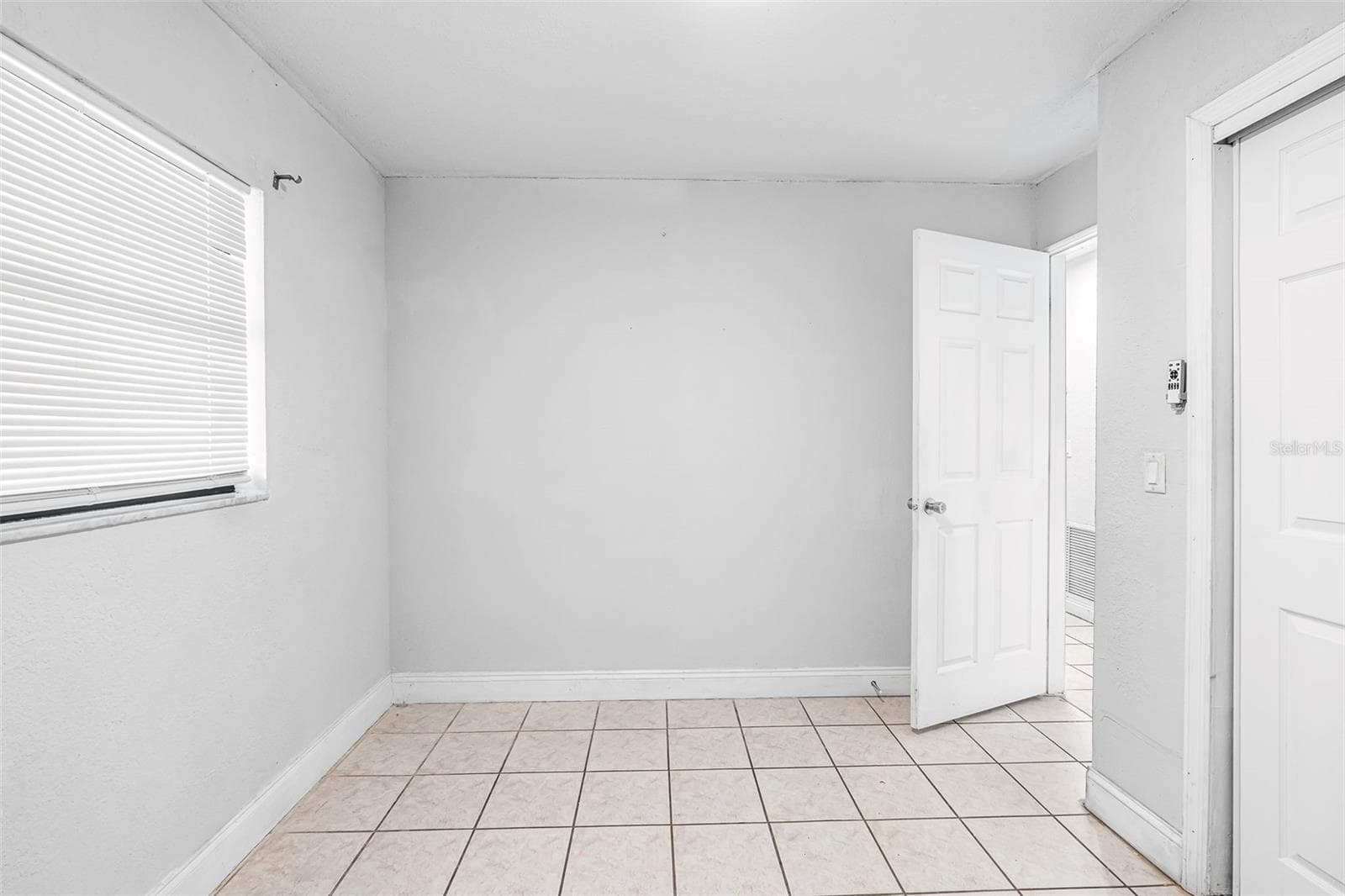 Single Family Residence at 6524 LA MESA CIR, TAMPA, photo 21 of 45