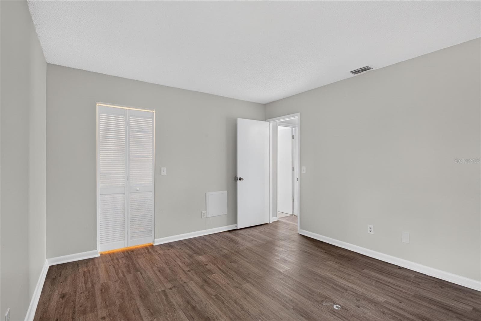 Townhouse at 1316 MOUNTAINVIEW, TAMPA, photo 20 of 26