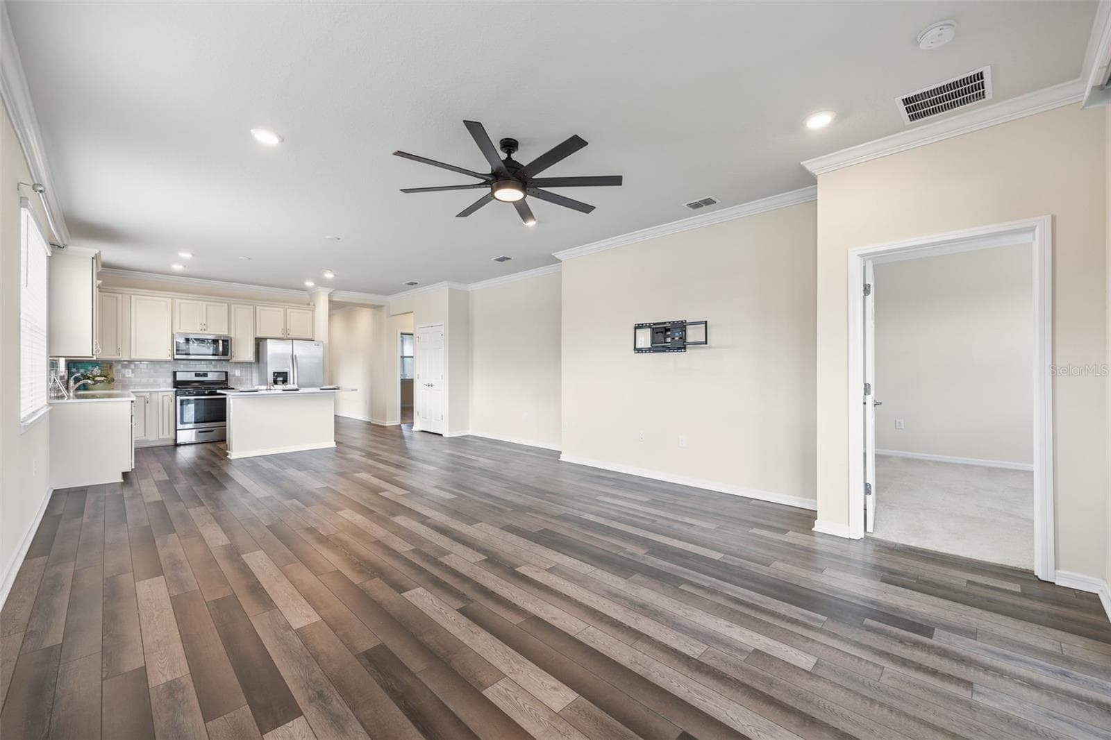 Single Family Residence at 2984 CHERRY BLOSSOM LOOP, ST CLOUD, photo 10 of 49