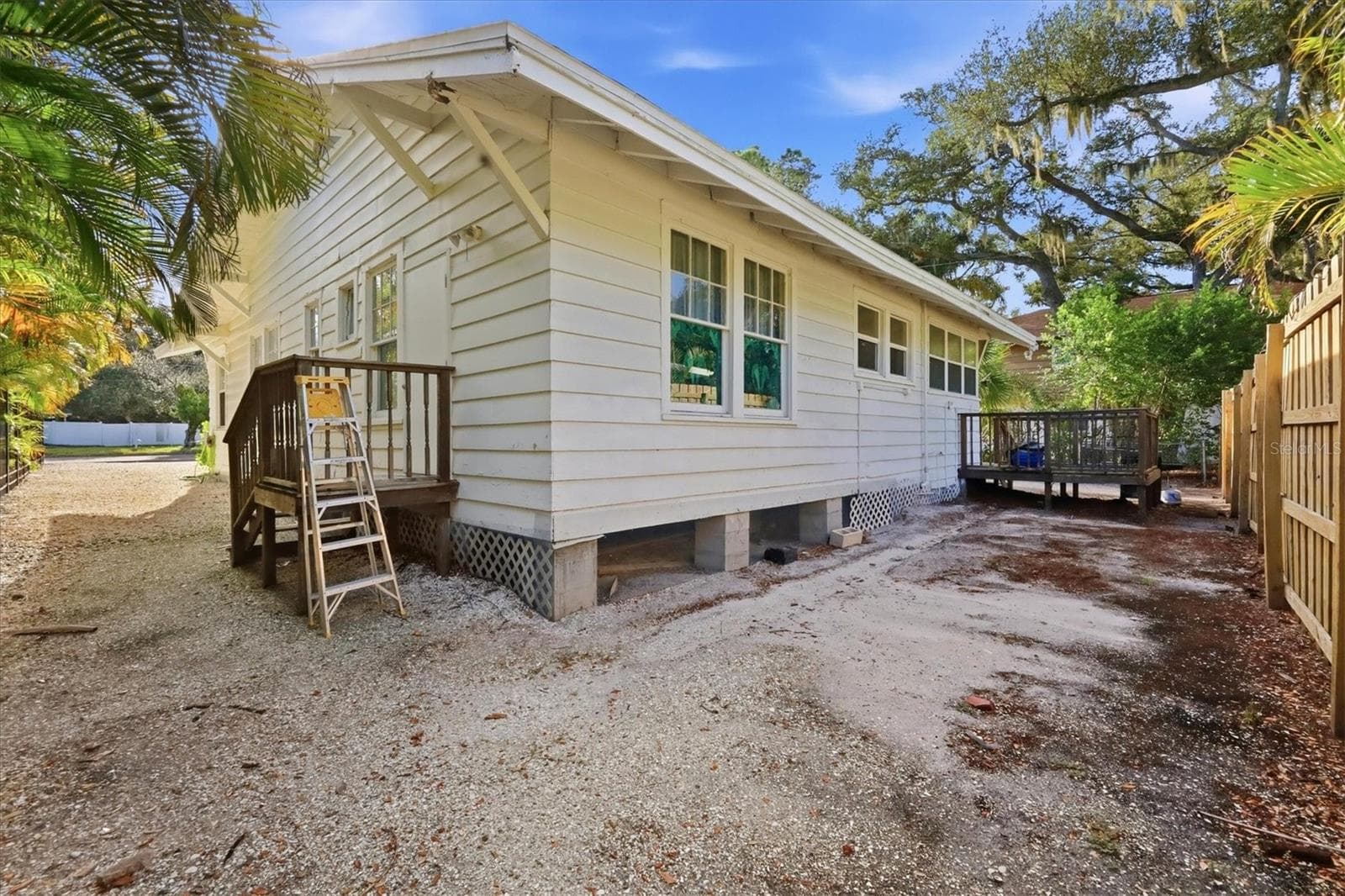 Single Family Residence at 4116 SWIFT RD, SARASOTA, photo 30 of 47