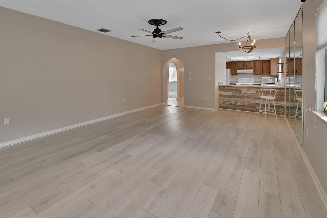 Condominium at 600 N BOUNDARY AVE #119C, DELAND, photo 13 of 36