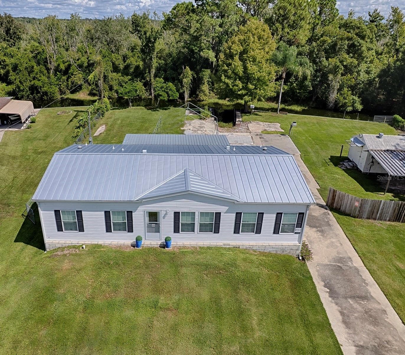 5417 EAGLES NEST RD