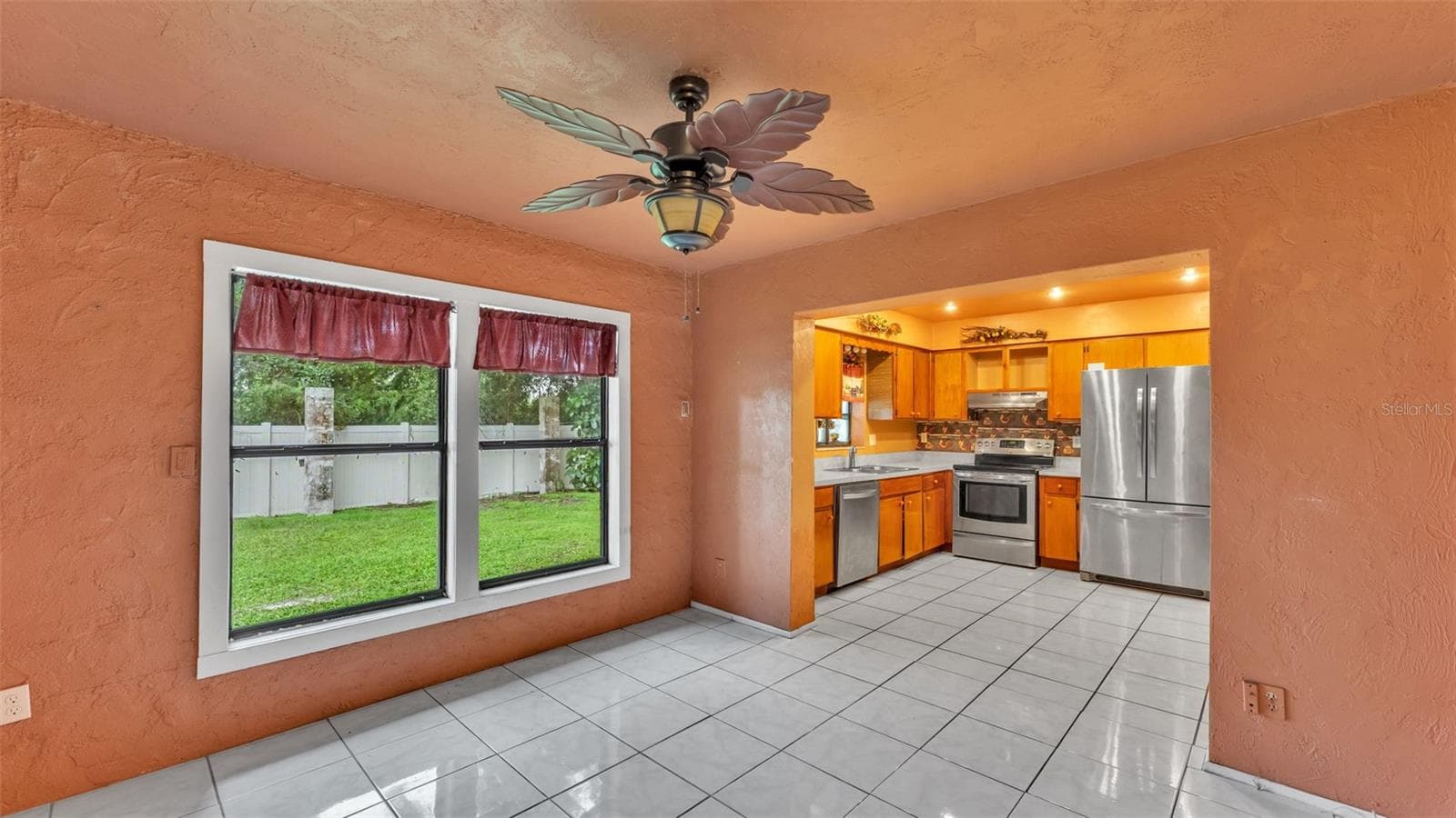 Single Family Residence at 842 ROCKINGHAM RD, LAKELAND, photo 23 of 26