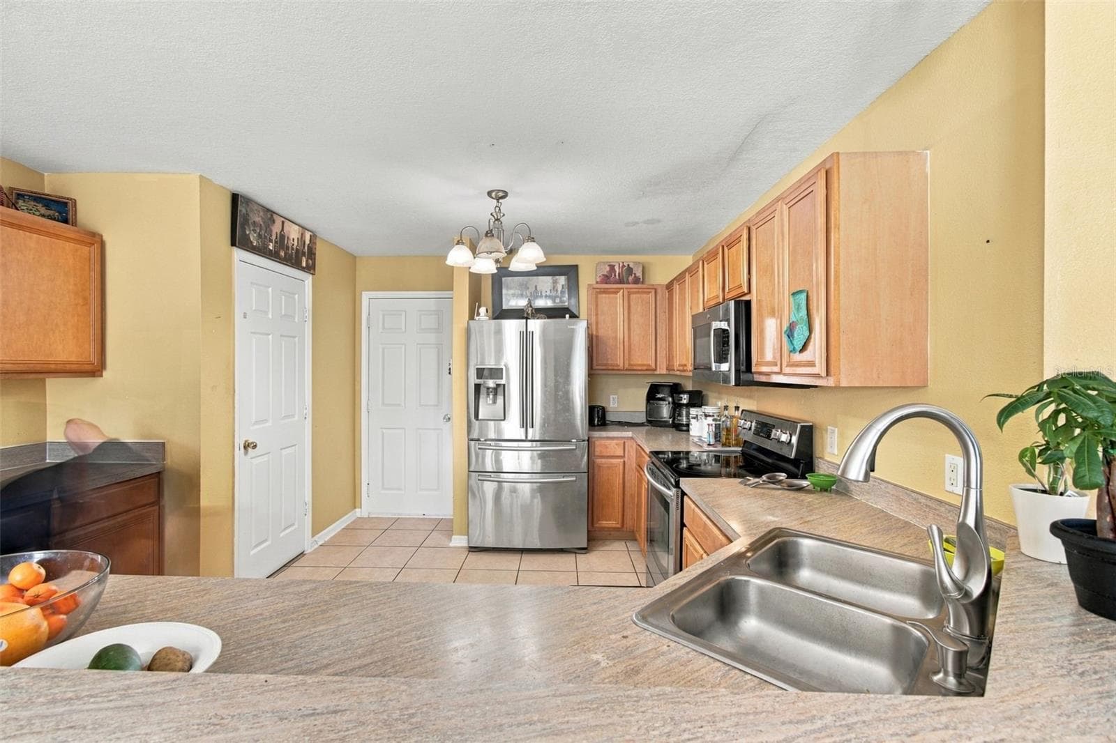 Single Family Residence at 11771 MANGO CROSS CT, SEFFNER, photo 6 of 25