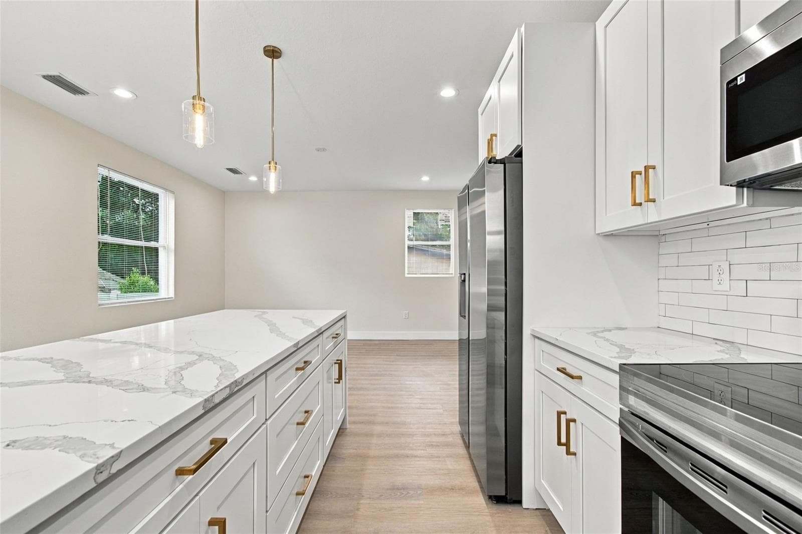 Single Family Residence at 7315 MOUNT VERNON RD, TAMPA, photo 5 of 28