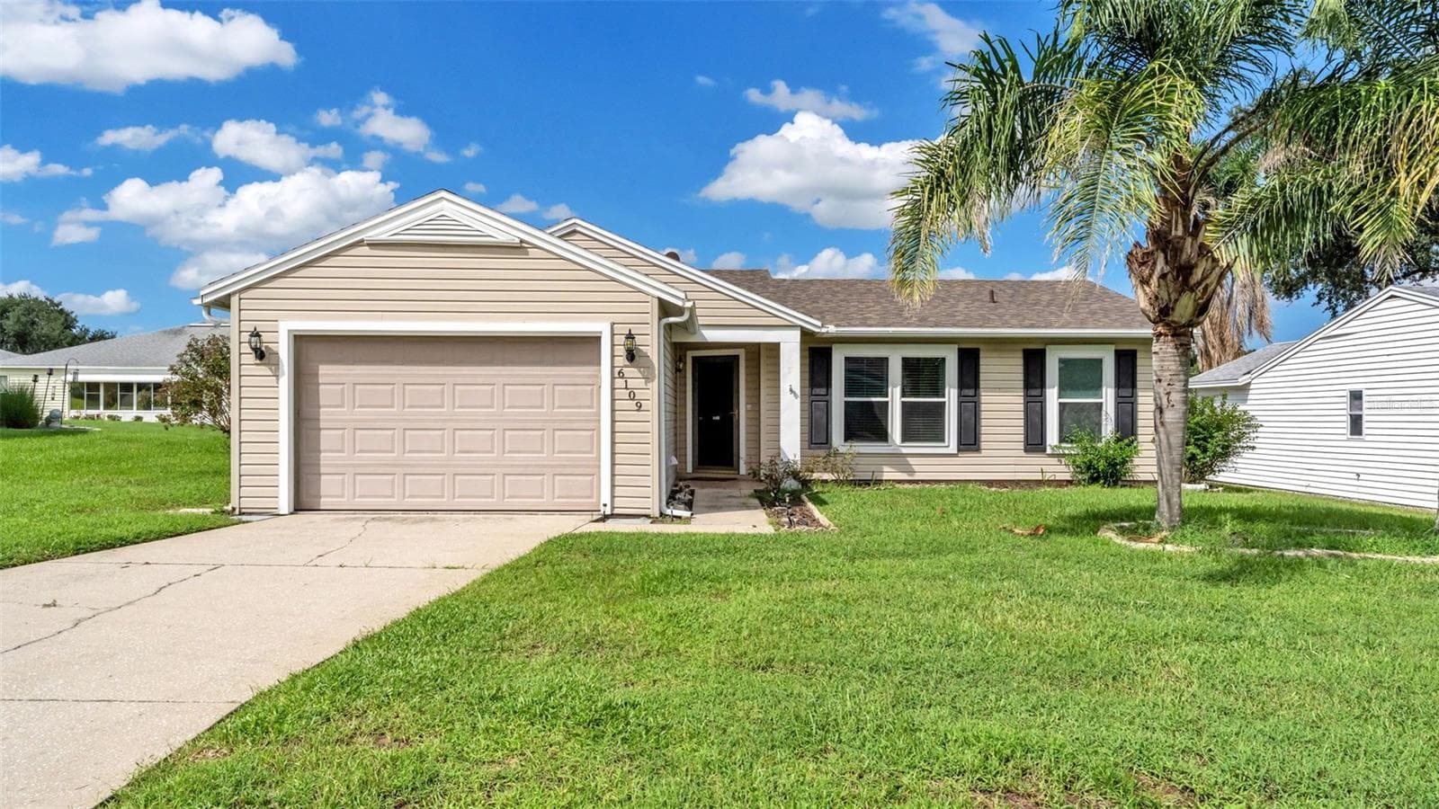 6109 KITTIWAKE DR