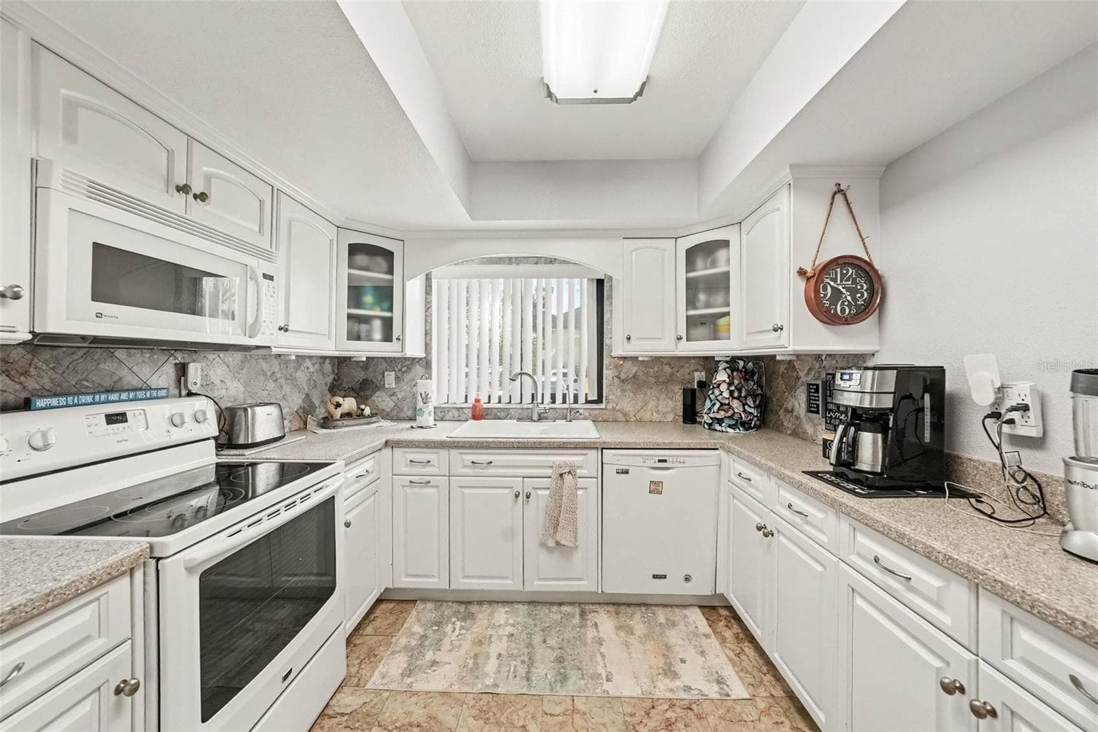 825 South Village Drive N #102, St Pete FL 33716 - 825 S VILLAGE DR N #102, ST PETERSBURG