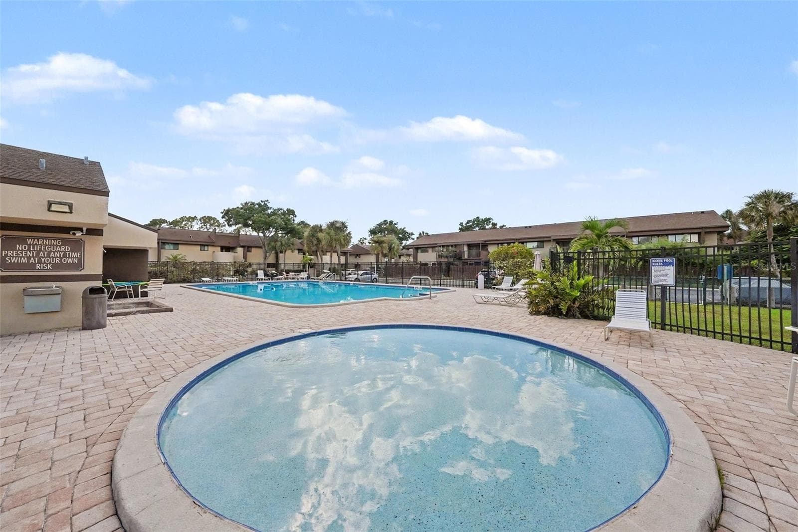 825 South Village Drive N #102, St Pete FL 33716 - 825 S VILLAGE DR N #102, ST PETERSBURG